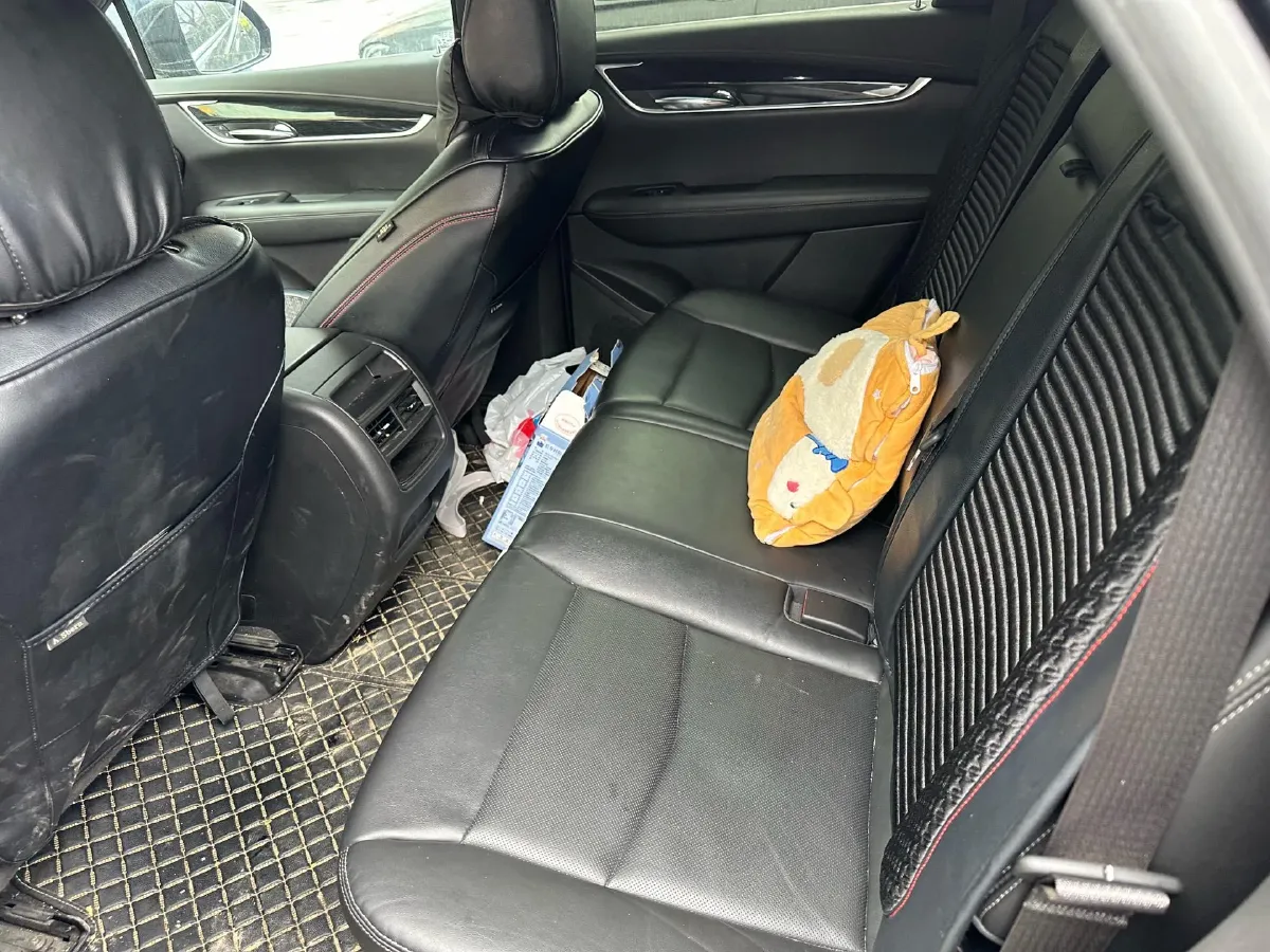 2020 Cadillac XT5 2.0T 241HP L4 9AT,autocango,china used car exporter,china ev exporter,chinese used car exporter,chinese used ev exporter