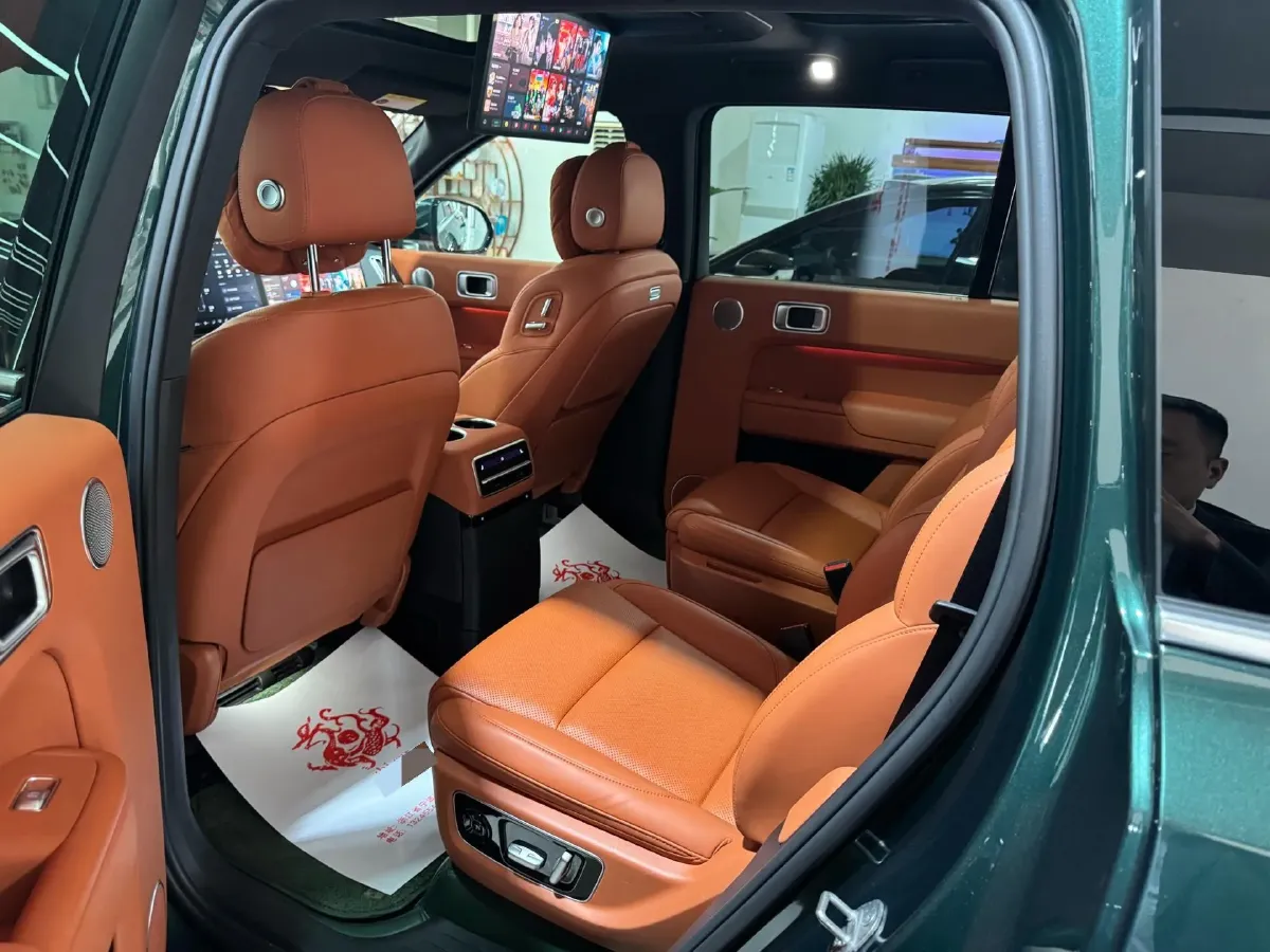 2022 Li L9 Range Extended 154HP REEV 42.6KWH,autocango,china used car exporter,china ev exporter,chinese used car exporter,chinese used ev exporter