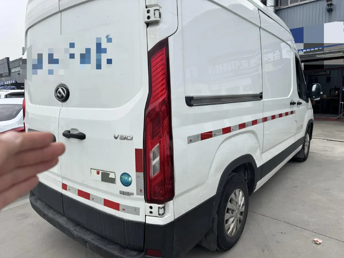 2022 MAXUS XinTu V90 2.0T 150HP L4 6MT,autocango,china used car exporter,china ev exporter,chinese used car exporter,chinese used ev exporter