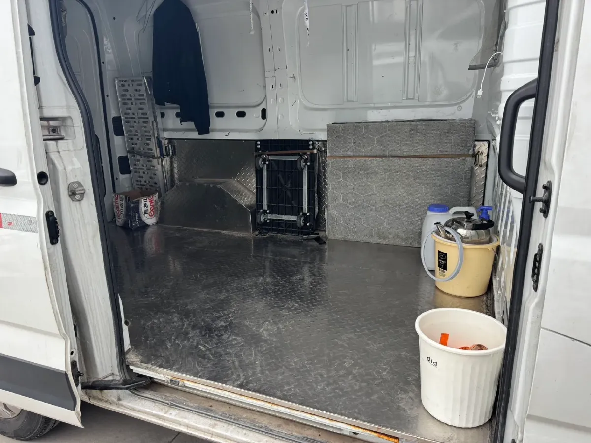 2022 MAXUS XinTu V90 2.0T 150HP L4 6MT,autocango,china used car exporter,china ev exporter,chinese used car exporter,chinese used ev exporter