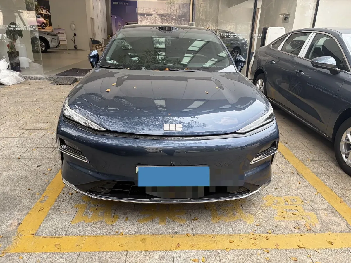 2025 Geely Galaxy Starshine 8 1.5T 163HP L4 3DHT PHEV 27.69KWH,autocango,china used car exporter,china ev exporter,chinese used car exporter,chinese used ev exporter