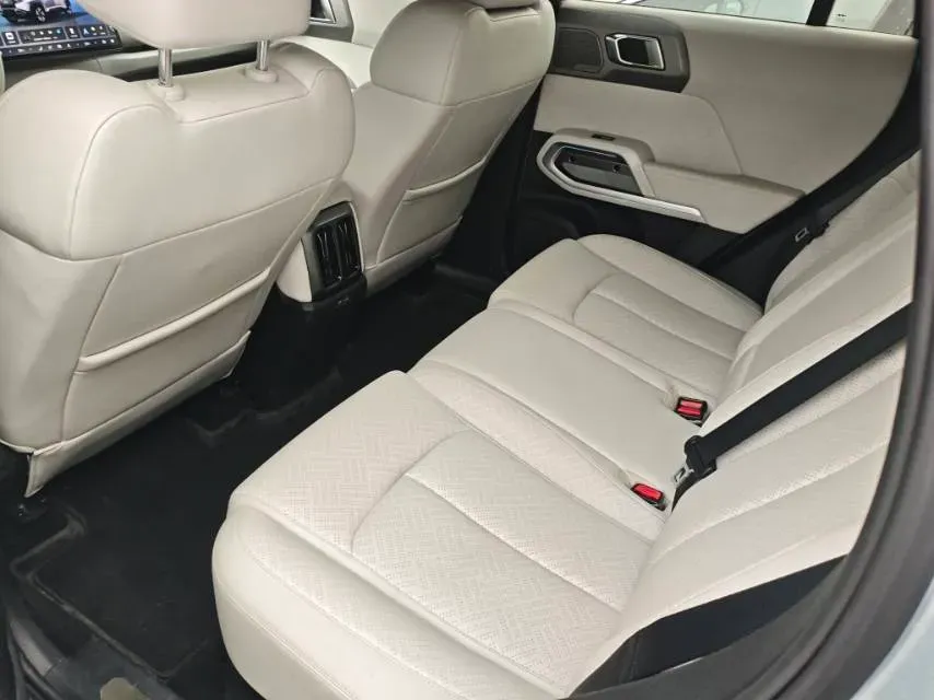 2025 FangChengBao Tai 3 BEV,autocango,china used car exporter,china ev exporter,chinese used car exporter,chinese used ev exporter