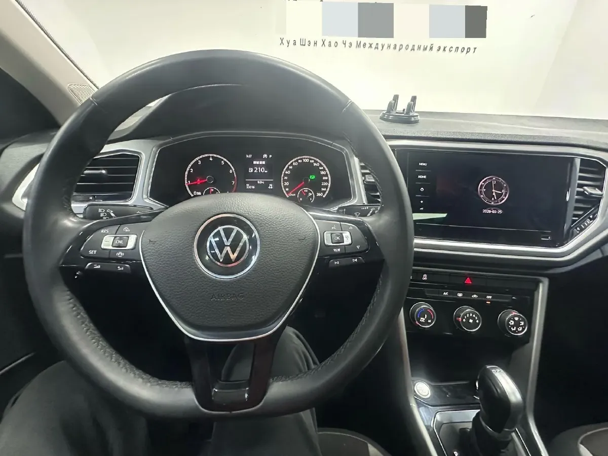 2022 Volkswagen T-Roc 1.4T 150HP L4 7DCT,autocango,china used car exporter,china ev exporter,chinese used car exporter,chinese used ev exporter