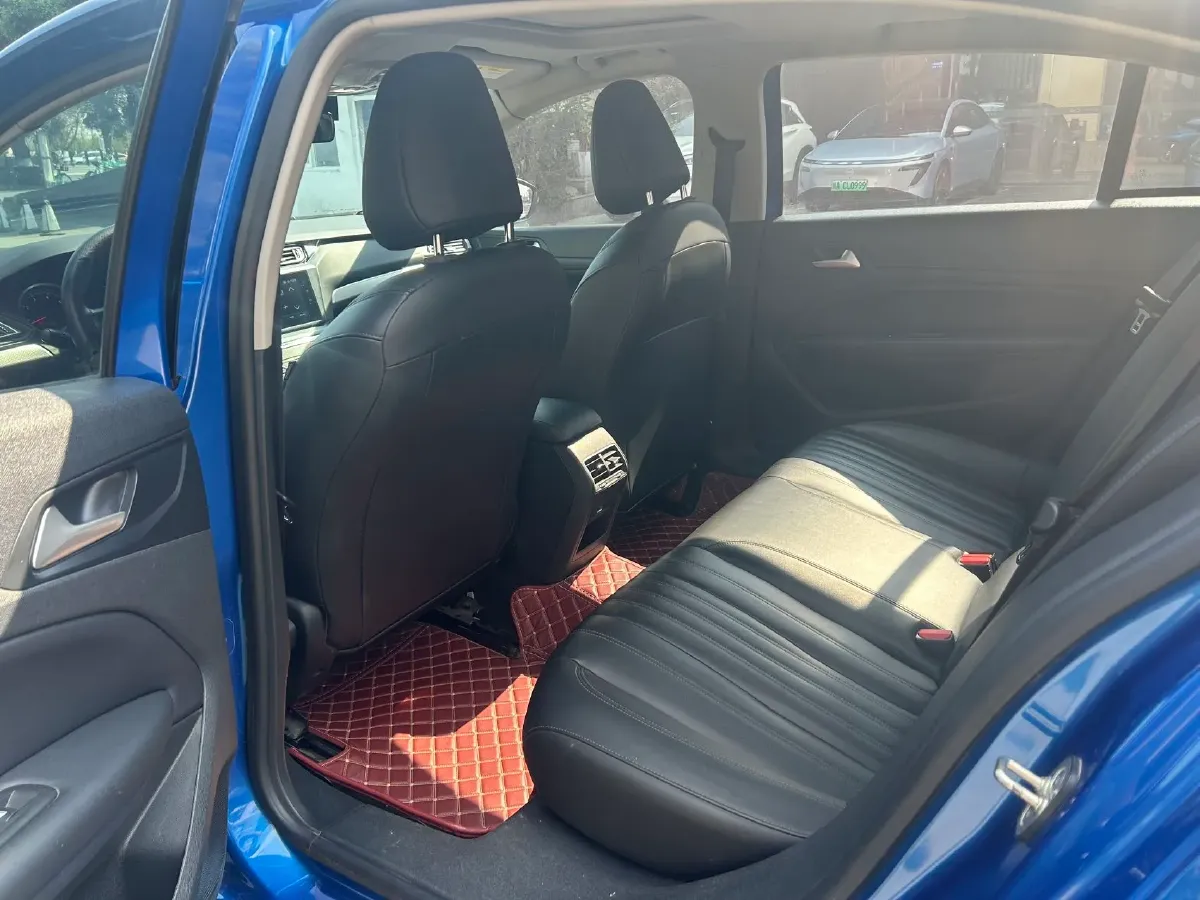 2018 Peugeot 408 1.6T 167HP L4 6AT,autocango,china used car exporter,china ev exporter,chinese used car exporter,chinese used ev exporter