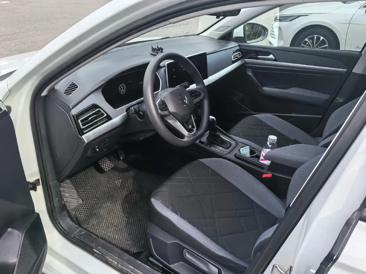2023 Volkswagen Lavida 1.5L 110HP L4 6AT,autocango,china used car exporter,china ev exporter,chinese used car exporter,chinese used ev exporter