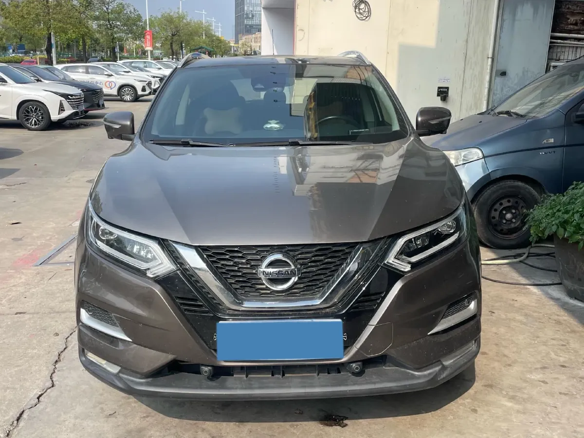 2022 Nissan Qashqai 2.0L 151HP L4 CVT,autocango,china used car exporter,china ev exporter,chinese used car exporter,chinese used ev exporter