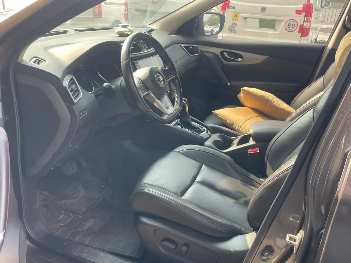 2022 Nissan Qashqai 2.0L 151HP L4 CVT,autocango,china used car exporter,china ev exporter,chinese used car exporter,chinese used ev exporter