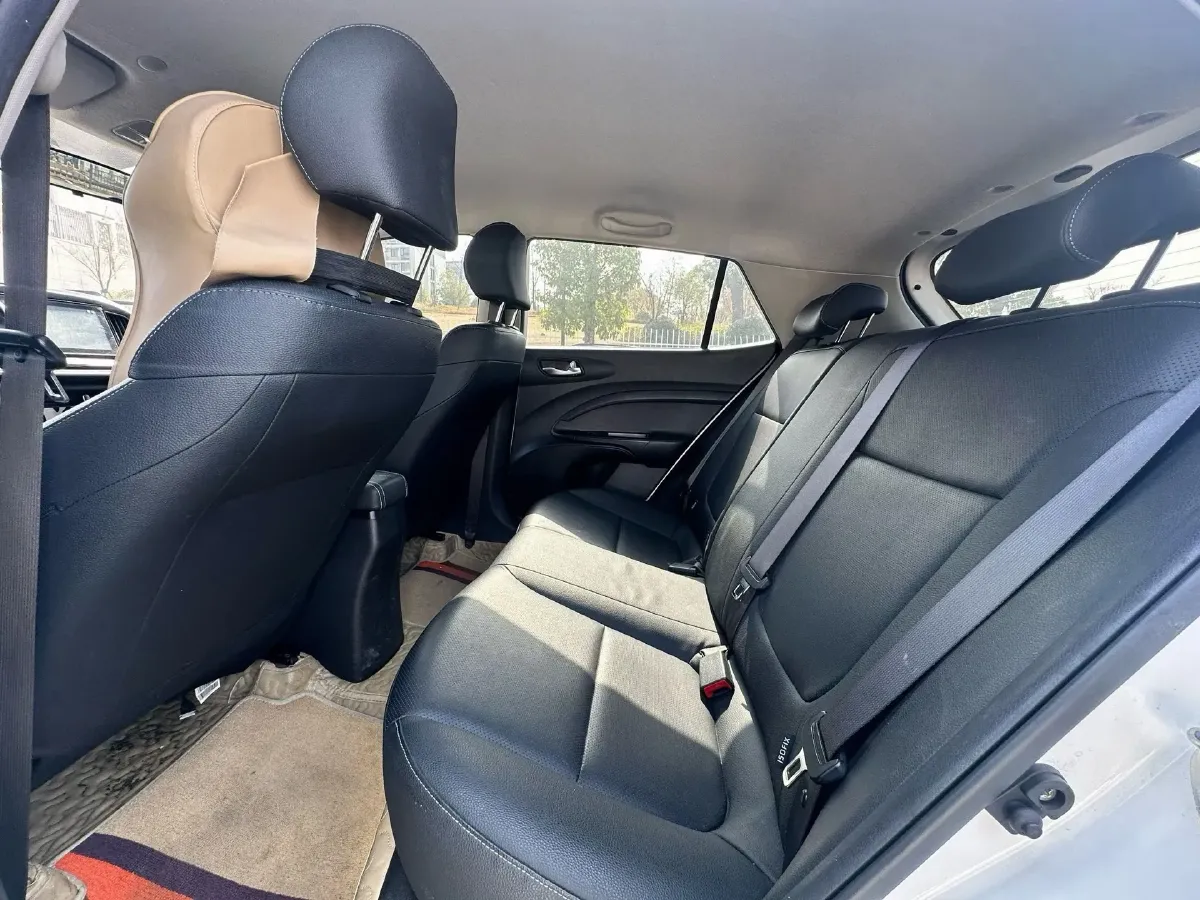 2021 Kia KX1 1.4L 100HP L4 6AT,autocango,china used car exporter,china ev exporter,chinese used car exporter,chinese used ev exporter