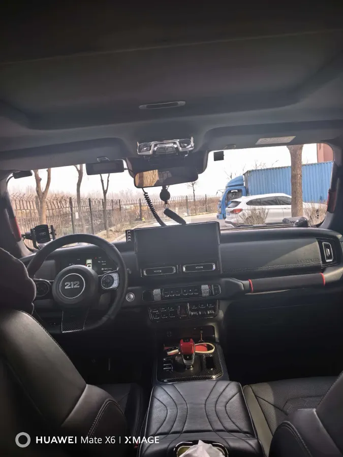 2025 212 212 T01 2.0T 252HP L4 8AT,autocango,china used car exporter,china ev exporter,chinese used car exporter,chinese used ev exporter