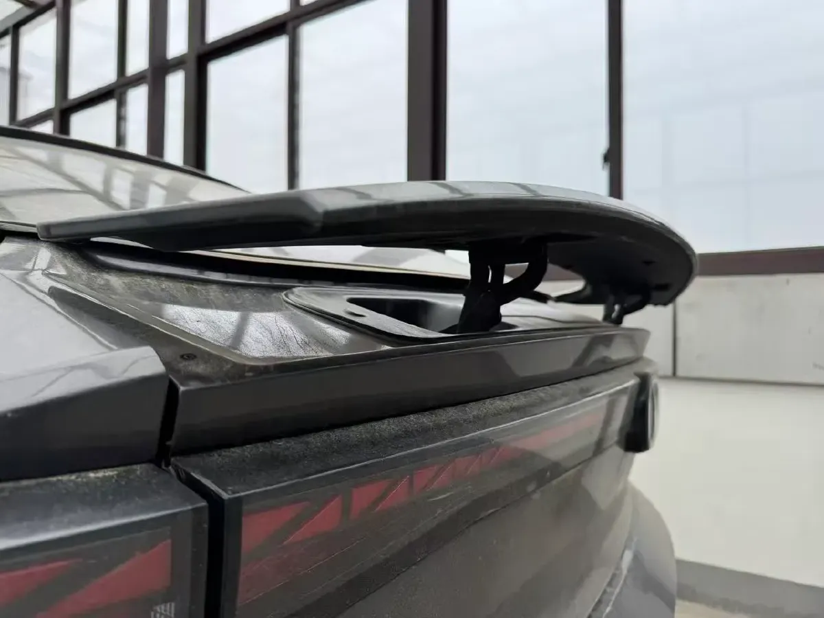 2022 ChangAn UNI-V 1.5T 188HP L4 7DCT,autocango,china used car exporter,china ev exporter,chinese used car exporter,chinese used ev exporter