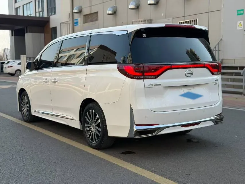 2021 GAC Trumpchi M8 2.0T 252HP L4 8AT,autocango,china used car exporter,china ev exporter,chinese used car exporter,chinese used ev exporter