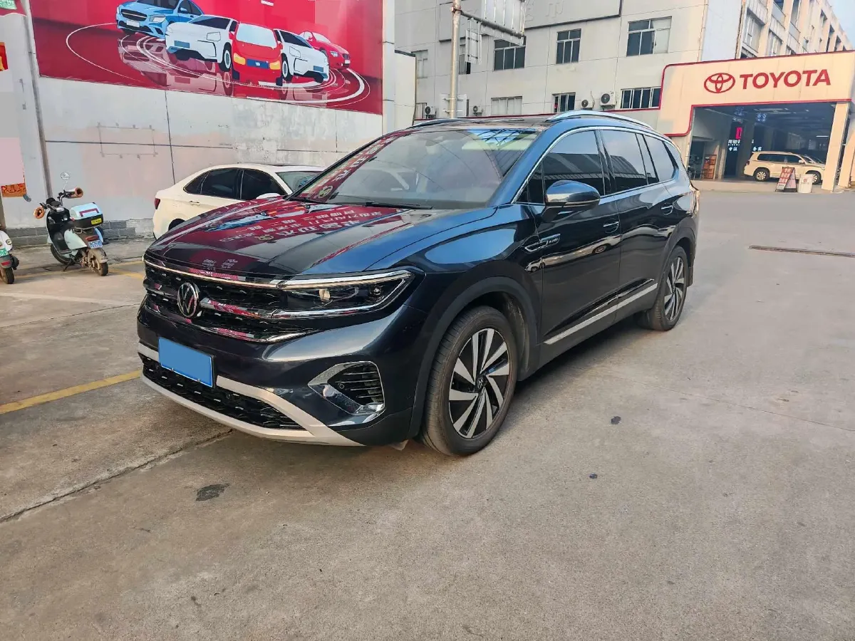 2021 Volkswagen Talagon 2.0T 220HP L4 7DCT,autocango,china used car exporter,china ev exporter,chinese used car exporter,chinese used ev exporter