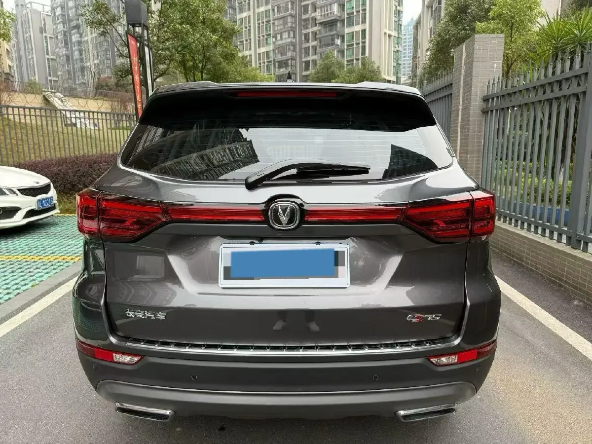 2024 ChangAn CS75 1.5T 188HP L4 7DCT,autocango,china used car exporter,china ev exporter,chinese used car exporter,chinese used ev exporter
