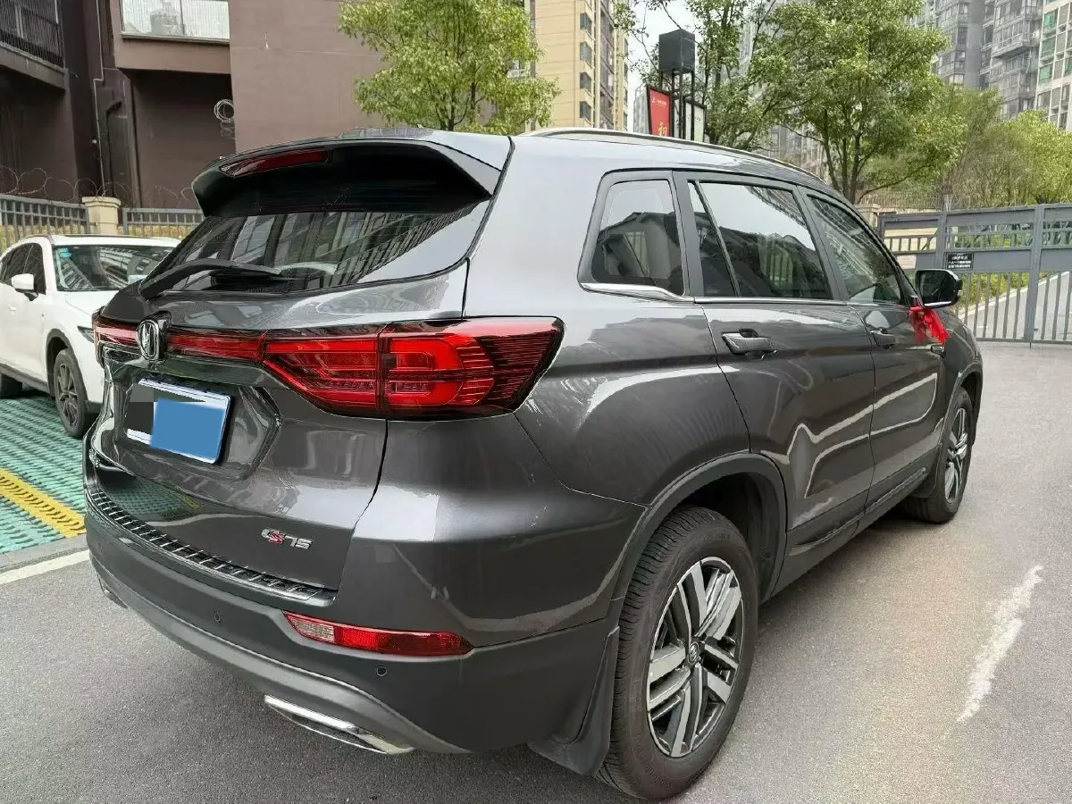 2024 ChangAn CS75 1.5T 188HP L4 7DCT,autocango,china used car exporter,china ev exporter,chinese used car exporter,chinese used ev exporter