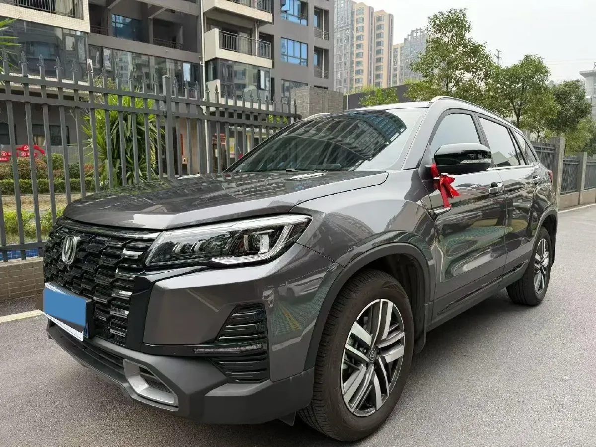 2024 ChangAn CS75 1.5T 188HP L4 7DCT,autocango,china used car exporter,china ev exporter,chinese used car exporter,chinese used ev exporter
