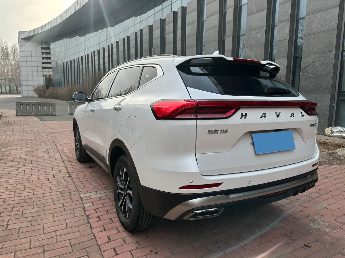 2023 Haval H6 1.5T 150HP L4 7DCT,autocango,china used car exporter,china ev exporter,chinese used car exporter,chinese used ev exporter