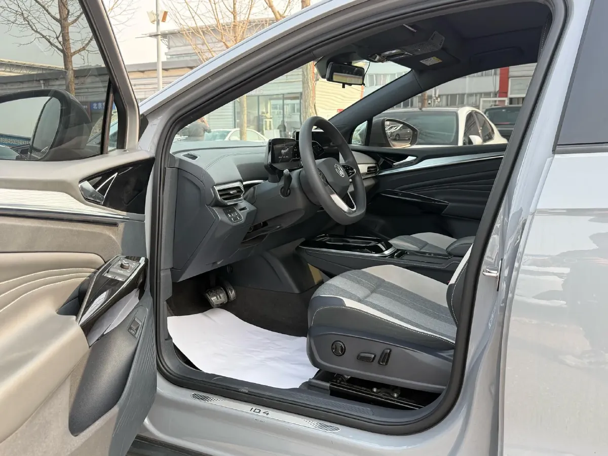 2022 Volkswagen ID.4 Crozz BEV 84.8KWH,autocango,china used car exporter,china ev exporter,chinese used car exporter,chinese used ev exporter