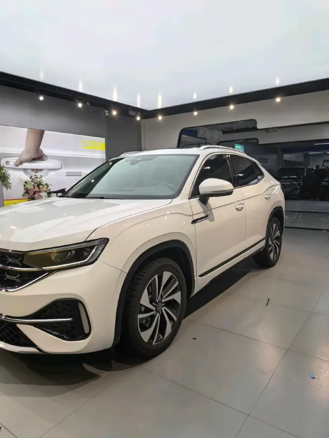 2024 Volkswagen Tayron X 2.0T 186HP L4 7DCT,autocango,china used car exporter,china ev exporter,chinese used car exporter,chinese used ev exporter