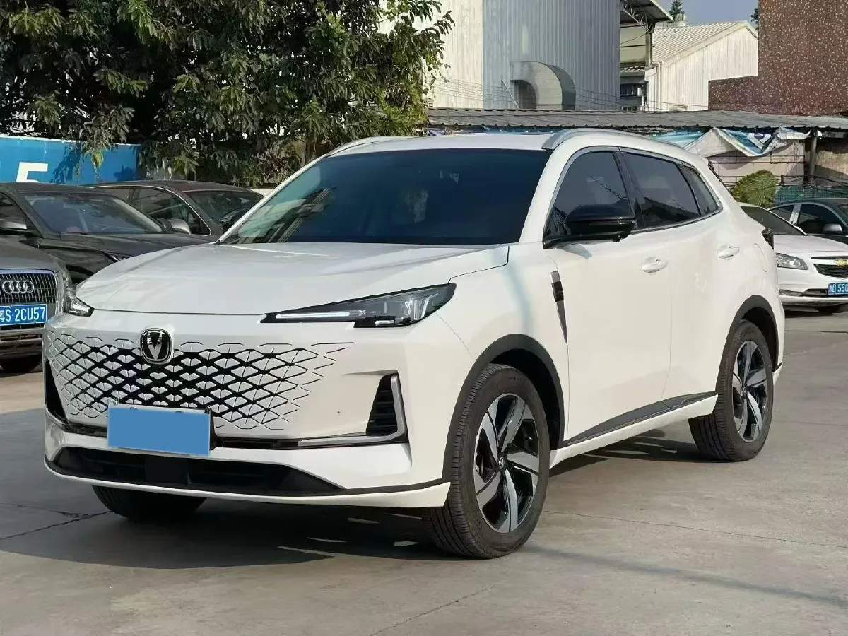 2024 ChangAn CS55 Plus 1.5T 188HP L4 7DCT,autocango,china used car exporter,china ev exporter,chinese used car exporter,chinese used ev exporter