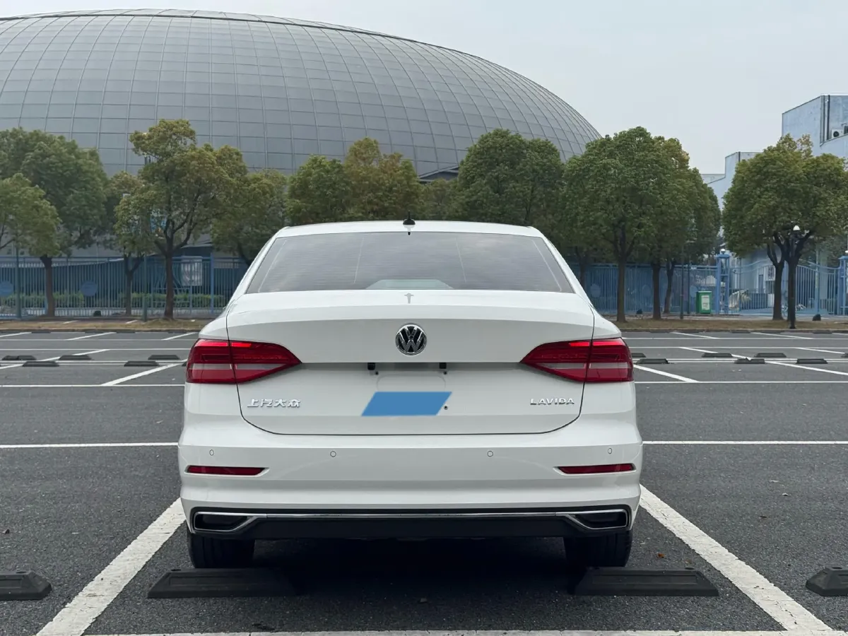 2019 Volkswagen Lavida 1.2T 116HP L4 7DCT,autocango,china used car exporter,china ev exporter,chinese used car exporter,chinese used ev exporter