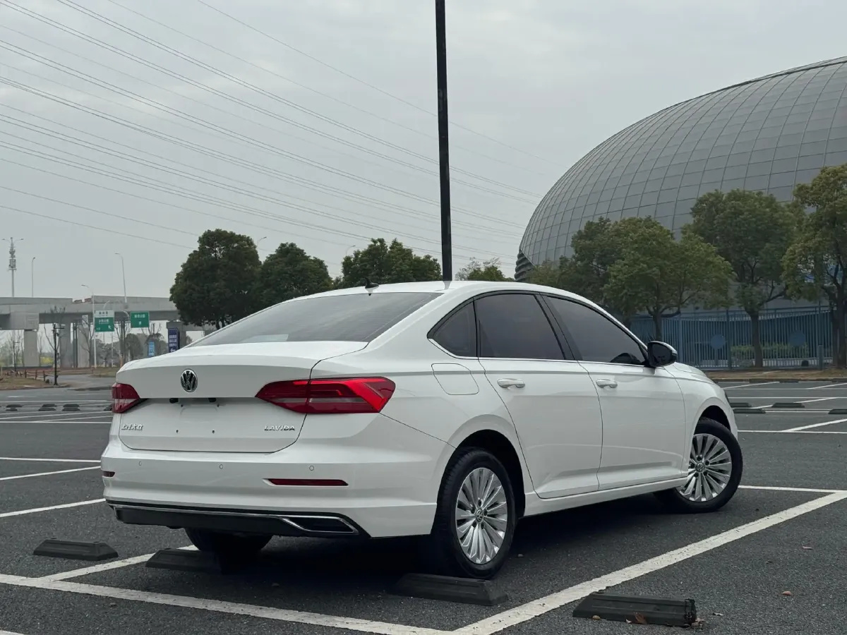 2019 Volkswagen Lavida 1.2T 116HP L4 7DCT,autocango,china used car exporter,china ev exporter,chinese used car exporter,chinese used ev exporter