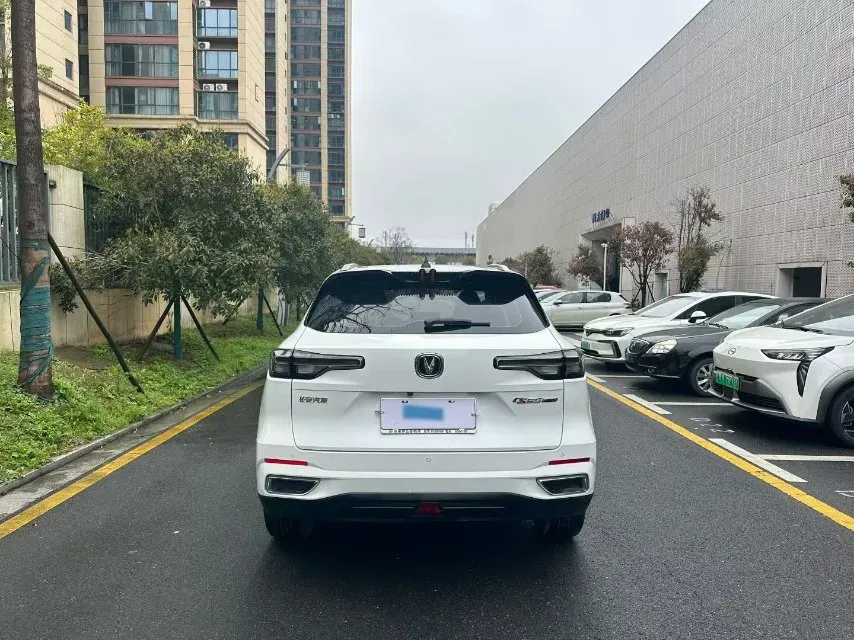 2022 ChangAn CS55 Plus 1.5T 180HP L4 7DCT,autocango,china used car exporter,china ev exporter,chinese used car exporter,chinese used ev exporter