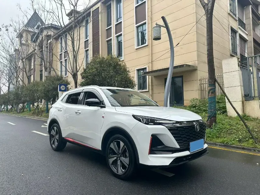 2022 ChangAn CS55 Plus 1.5T 180HP L4 7DCT,autocango,china used car exporter,china ev exporter,chinese used car exporter,chinese used ev exporter
