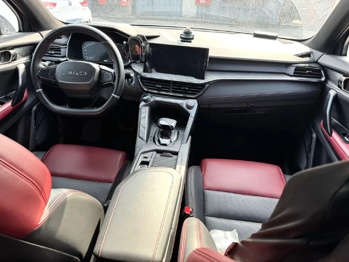 2020 LYNK&CO 06 1.5T 177HP L3 7DCT,autocango,china used car exporter,china ev exporter,chinese used car exporter,chinese used ev exporter