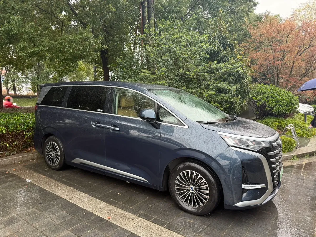 2022 Mercedes-Benz GLC Class 2.0T 197HP L4 9AT,autocango,china used car exporter,china ev exporter,chinese used car exporter,chinese used ev exporter