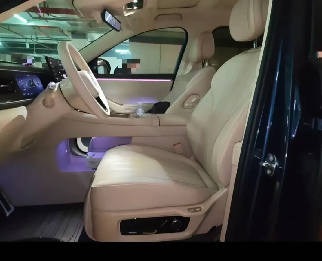 2026 AITO AITO M7 REEV 160HP REEV,autocango,china used car exporter,china ev exporter,chinese used car exporter,chinese used ev exporter