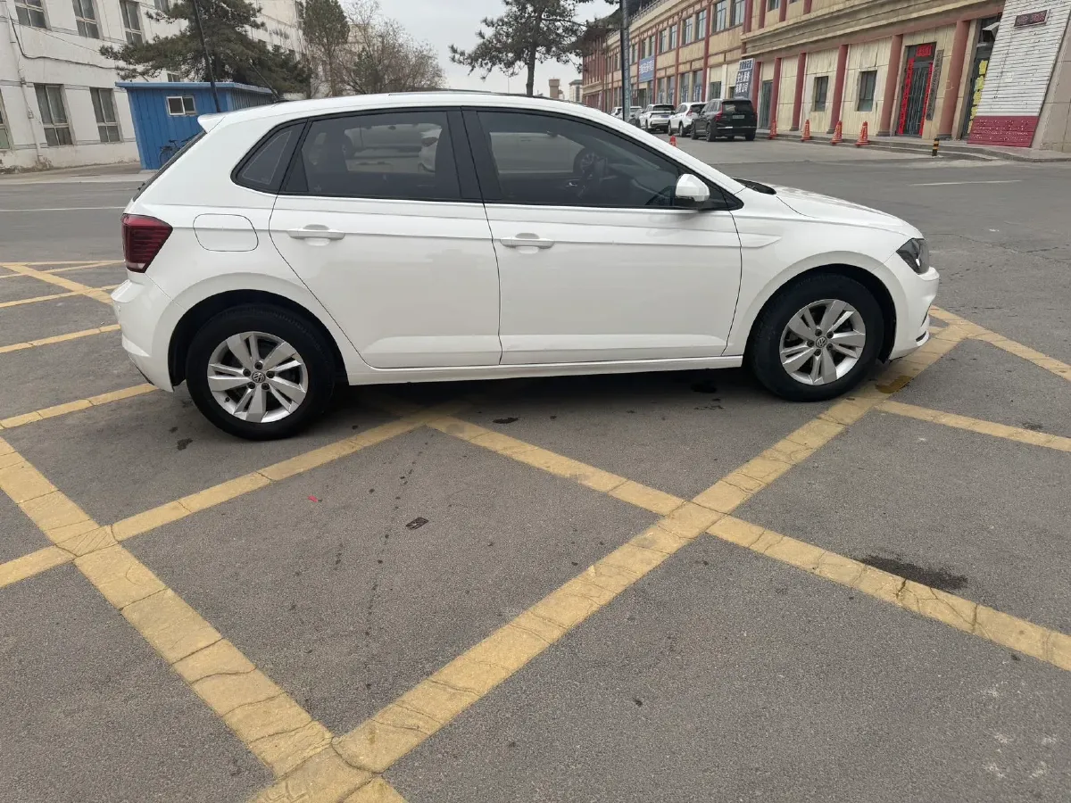 2019 Volkswagen Polo 1.5L 113HP L4 6AT,autocango,china used car exporter,china ev exporter,chinese used car exporter,chinese used ev exporter