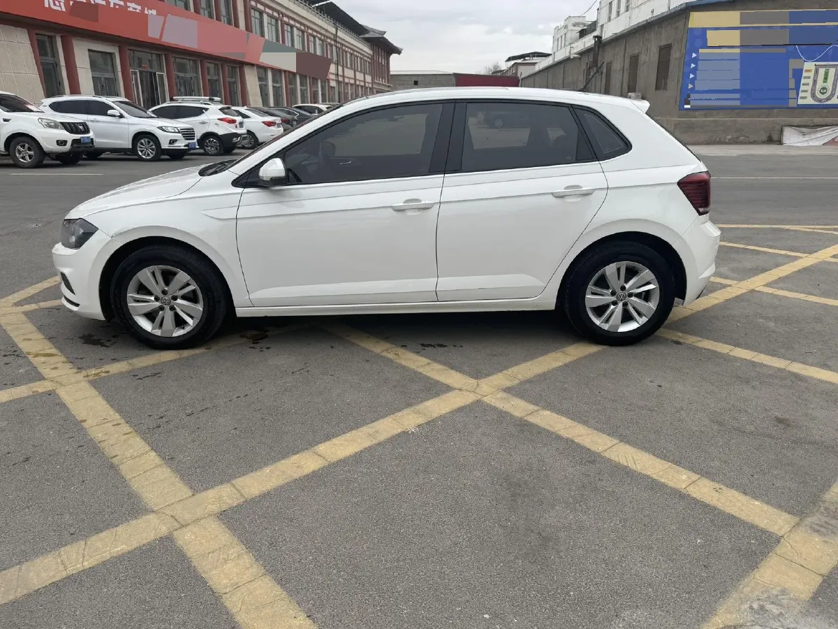 2019 Volkswagen Polo 1.5L 113HP L4 6AT,autocango,china used car exporter,china ev exporter,chinese used car exporter,chinese used ev exporter