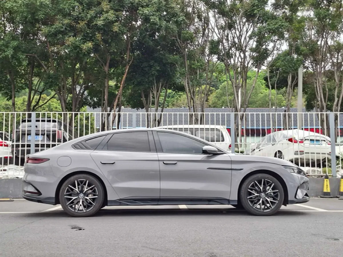 2025 BYD Han BEV 60.48KWH,autocango,china used car exporter,china ev exporter,chinese used car exporter,chinese used ev exporter