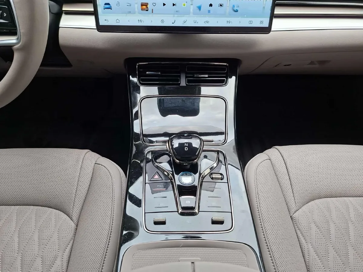 2025 BYD Han BEV 60.48KWH,autocango,china used car exporter,china ev exporter,chinese used car exporter,chinese used ev exporter