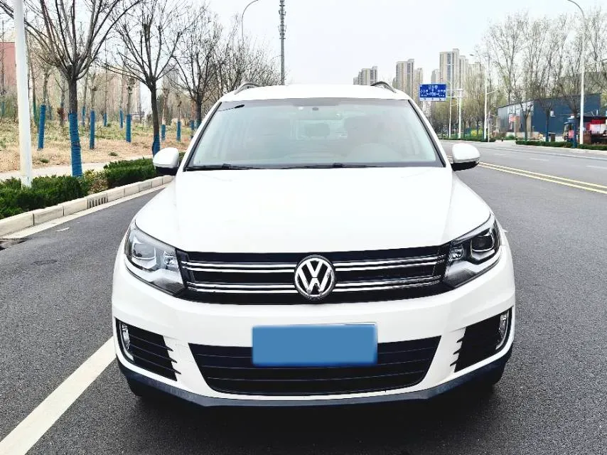 2017 MAXUS T60 2.0T 224HP L4 6AT,autocango,china used car exporter,china ev exporter,chinese used car exporter,chinese used ev exporter