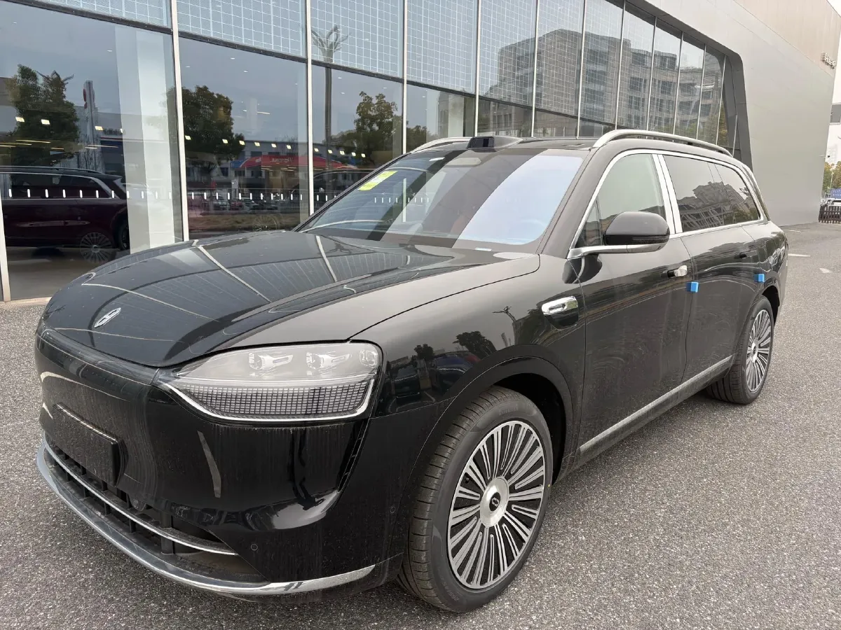 2025 AITO AITO M9 REEV 160HP REEV 52KWH,autocango,china used car exporter,china ev exporter,chinese used car exporter,chinese used ev exporter