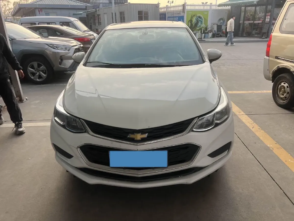 2018 Chevrolet Cruze 1.5L 114HP L4 6AT,autocango,china used car exporter,china ev exporter,chinese used car exporter,chinese used ev exporter