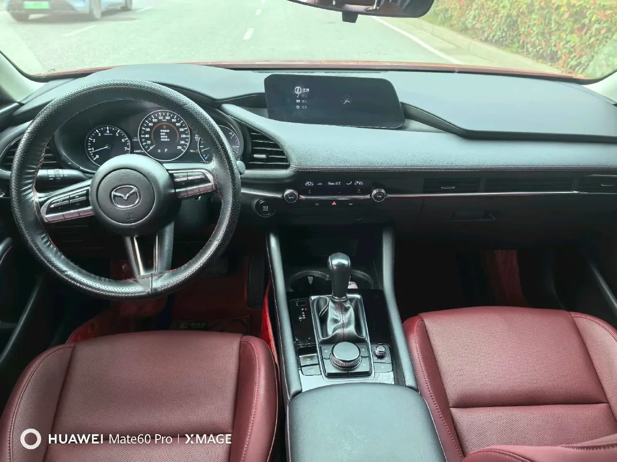 2022 Mazda 3 Axela 2.0L 158HP L4 6AT,autocango,china used car exporter,china ev exporter,chinese used car exporter,chinese used ev exporter
