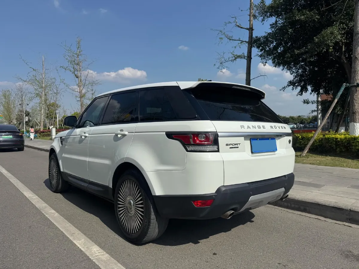 2017 Land Rover Range Rover Sport 3.0T 340HP V6 8AT,autocango,china used car exporter,china ev exporter,chinese used car exporter,chinese used ev exporter