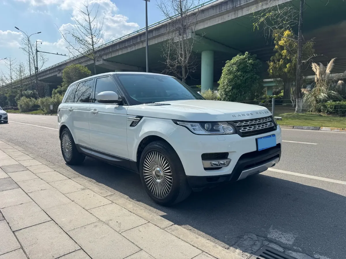 2017 Land Rover Range Rover Sport 3.0T 340HP V6 8AT,autocango,china used car exporter,china ev exporter,chinese used car exporter,chinese used ev exporter