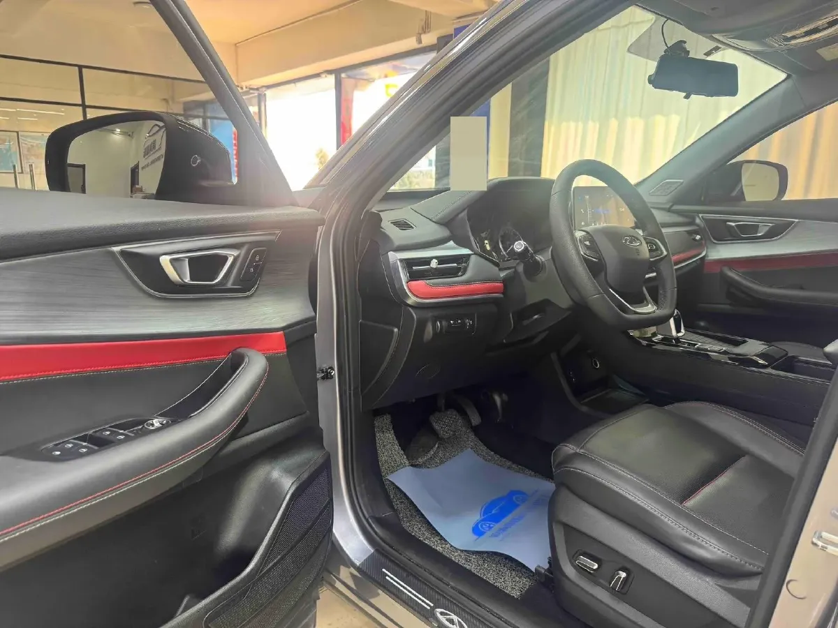 2022 Chery Tiggo 7 1.5T 156HP L4 CVT,autocango,china used car exporter,china ev exporter,chinese used car exporter,chinese used ev exporter