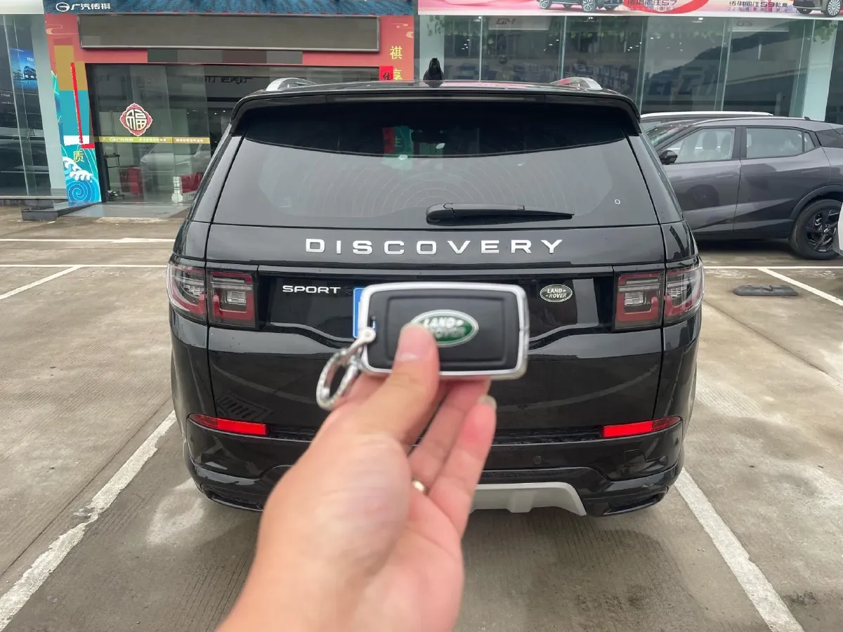 2024 Land Rover Discovery Sport 2.0T 249HP L4 9AT,autocango,china used car exporter,china ev exporter,chinese used car exporter,chinese used ev exporter