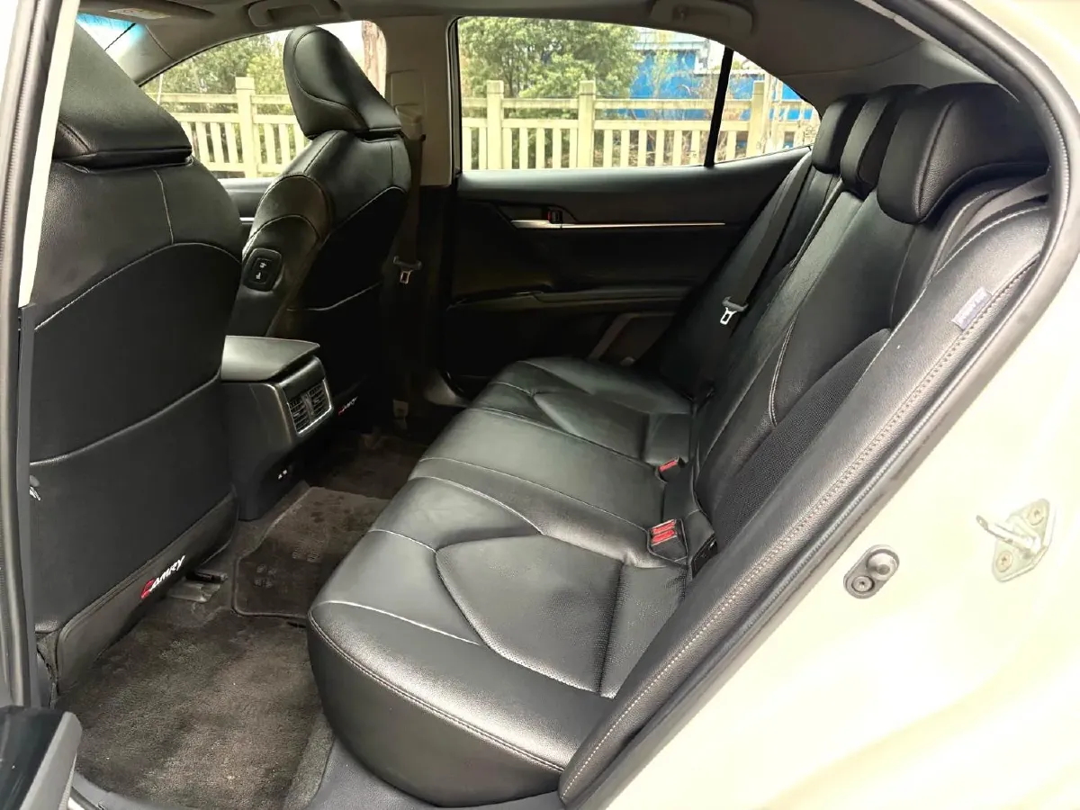 2021 Toyota Camry 2.0L 178HP L4 CVT,autocango,china used car exporter,china ev exporter,chinese used car exporter,chinese used ev exporter