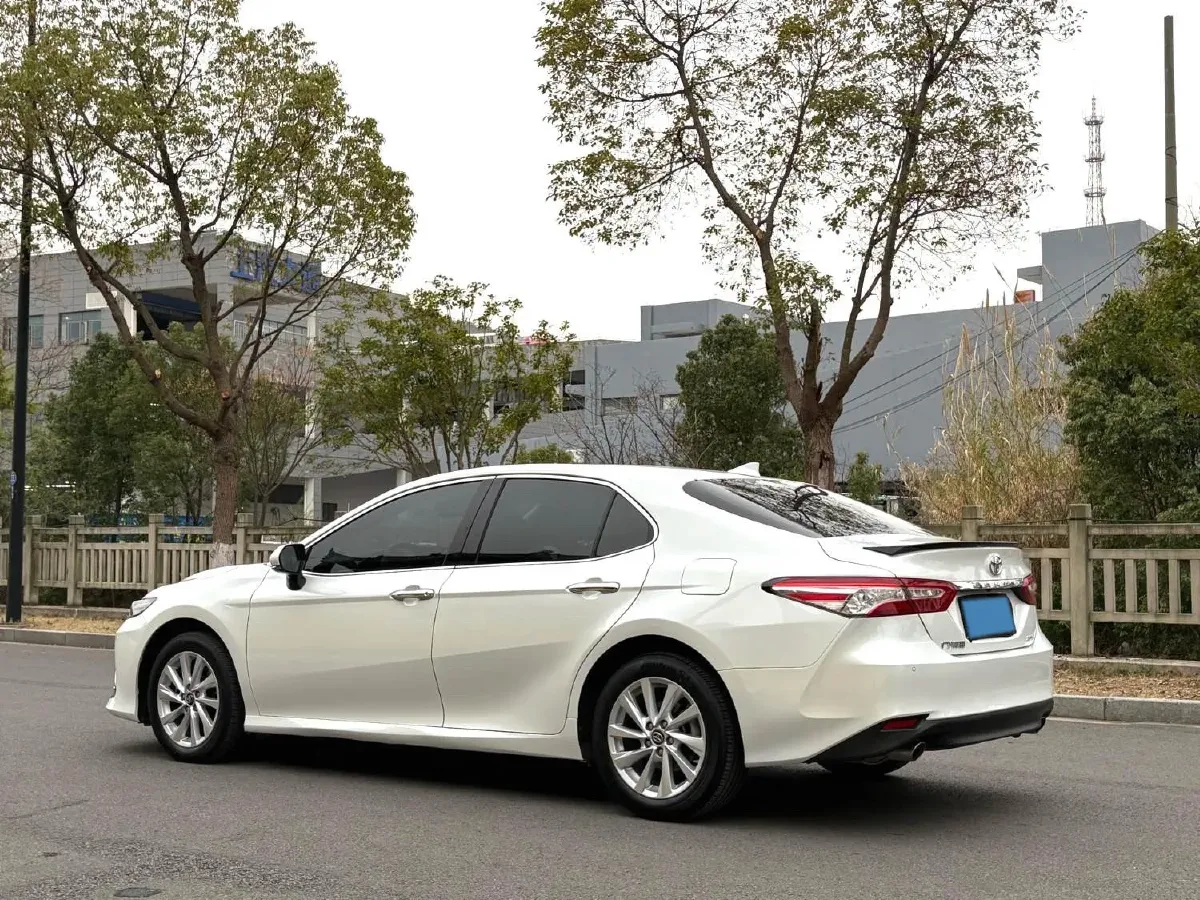 2021 Toyota Camry 2.0L 178HP L4 CVT,autocango,china used car exporter,china ev exporter,chinese used car exporter,chinese used ev exporter