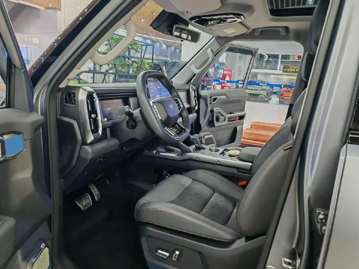 2024 Jetour ShanHai TravellerC-DM 1.5T 156HP L4 3DHT PHEV 26.7KWH,autocango,china used car exporter,china ev exporter,chinese used car exporter,chinese used ev exporter