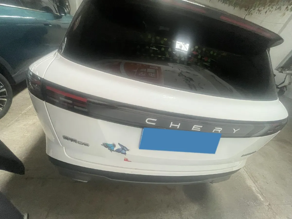 2023 Chery Exploration 06 1.6T 197HP L4 7DCT,autocango,china used car exporter,china ev exporter,chinese used car exporter,chinese used ev exporter