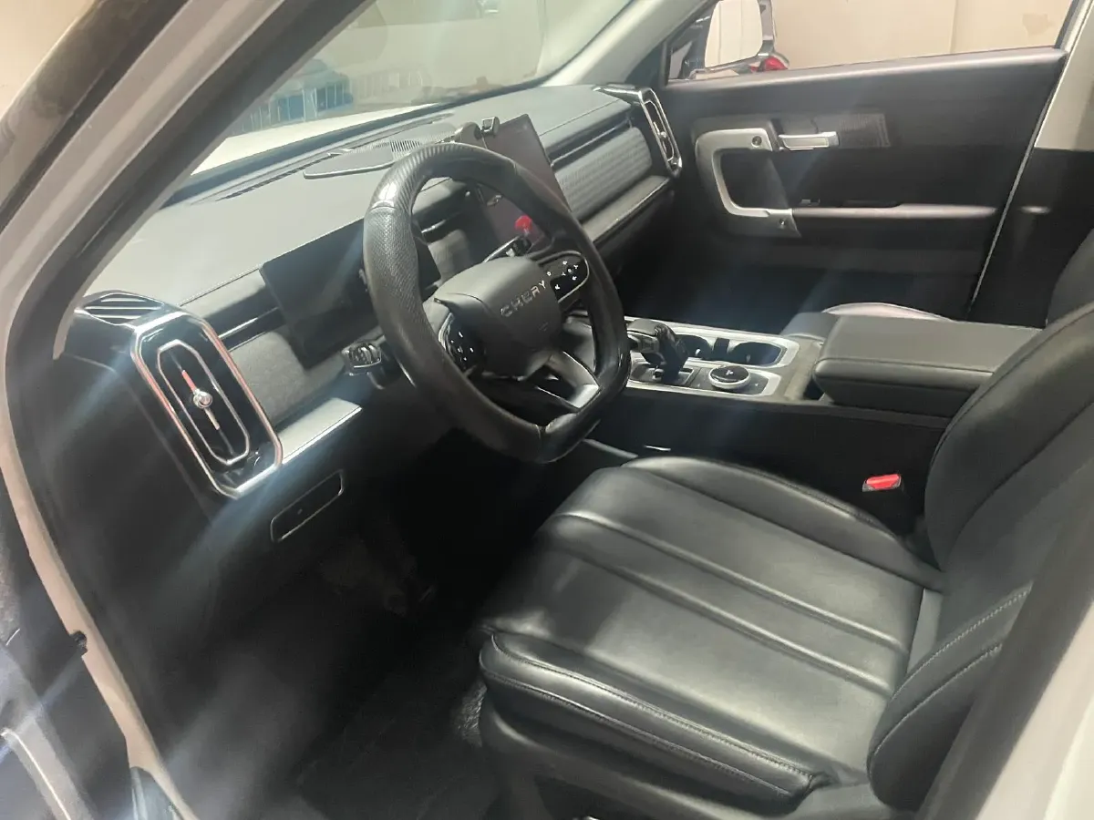 2023 Chery Exploration 06 1.6T 197HP L4 7DCT,autocango,china used car exporter,china ev exporter,chinese used car exporter,chinese used ev exporter