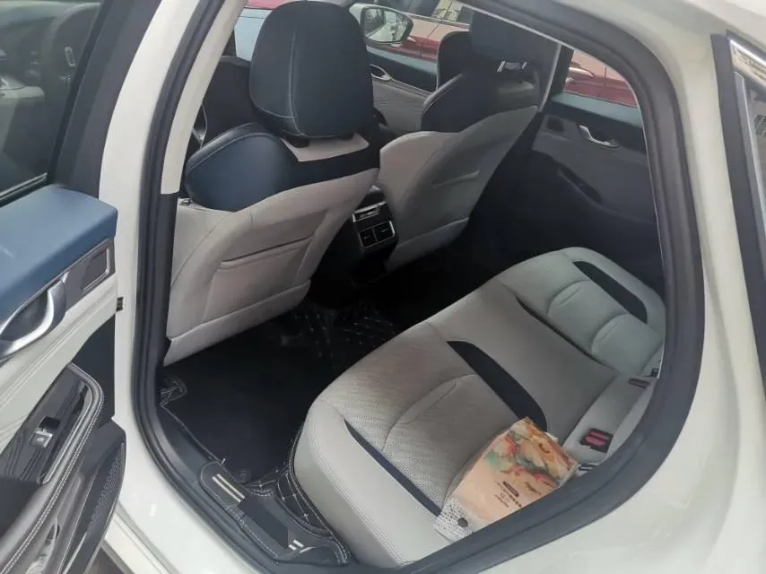 2021 Geely Preface 2.0T 190HP L4 7DCT,autocango,china used car exporter,china ev exporter,chinese used car exporter,chinese used ev exporter