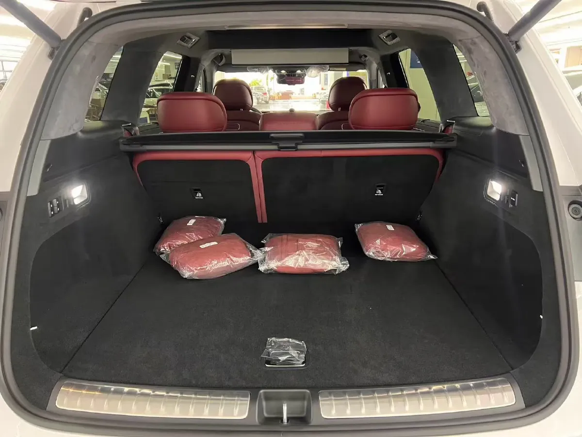 2025 AITO AITO M8 REEV 160HP REEV 53.4KWH,autocango,china used car exporter,china ev exporter,chinese used car exporter,chinese used ev exporter