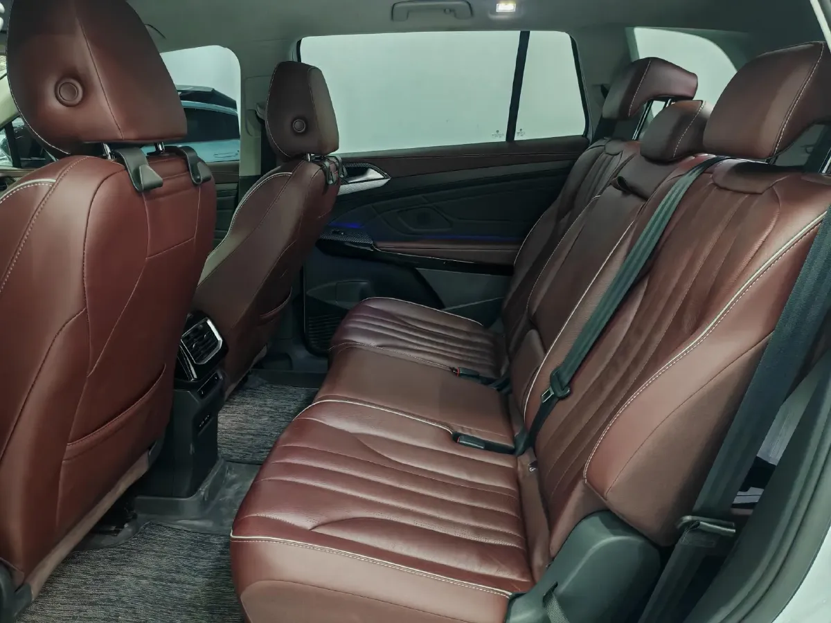 2021 Volkswagen ID.6 Crozz BEV 84.8KWH,autocango,china used car exporter,china ev exporter,chinese used car exporter,chinese used ev exporter